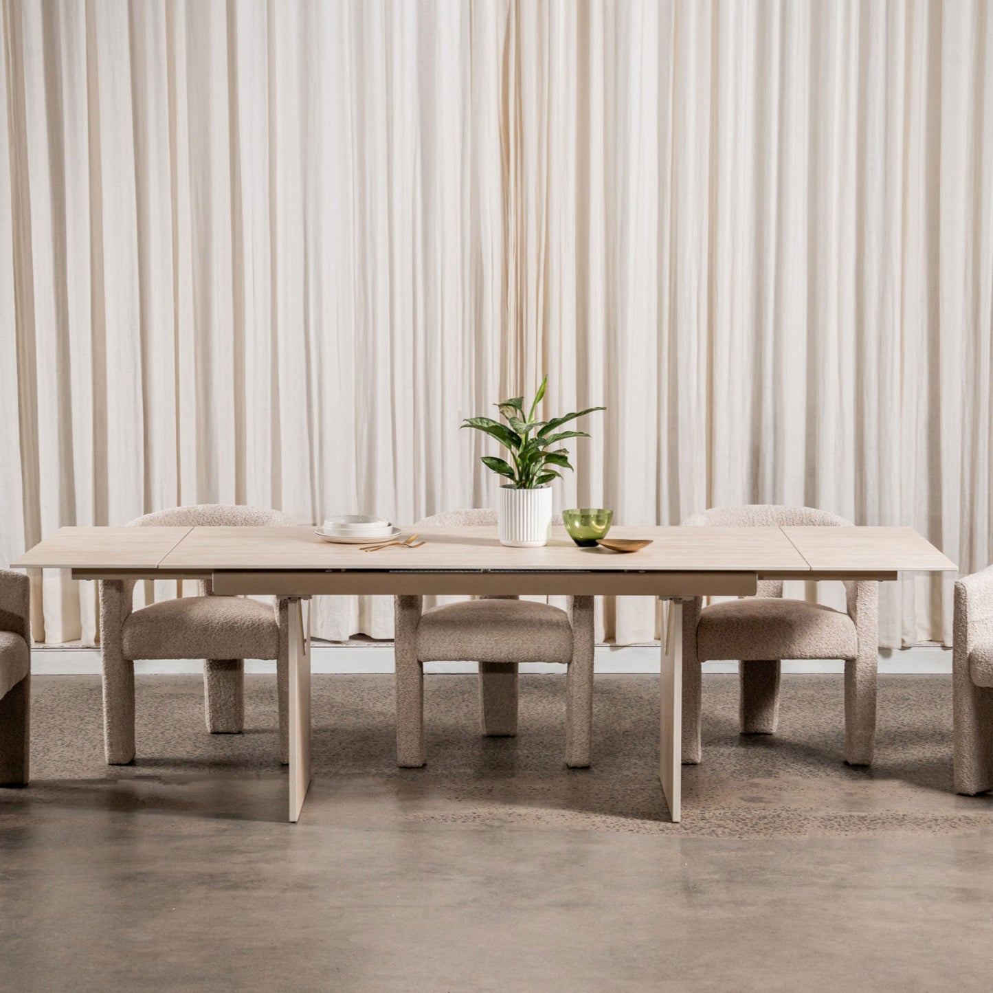 Nero Dining Table Extension